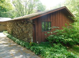 2980 Ridgeway Path, Stevensville, MI 49127