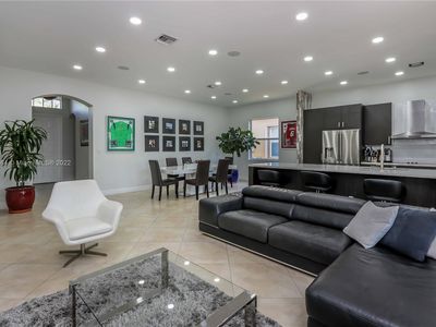 4300 E Seneca Ave, Weston, FL, 33332