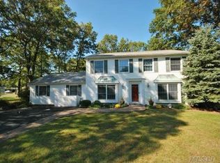 1363 Stony Brook Rd, Stony Brook, NY 11790