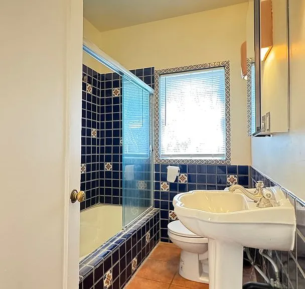 2816 E Hawthorne St — Photo 11