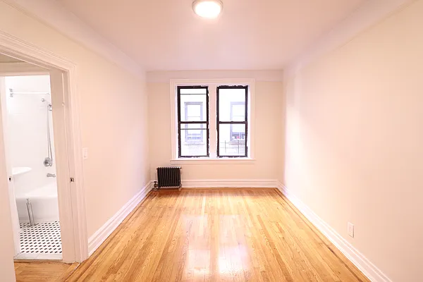 Rented by A&E Real Estate Management | media 5