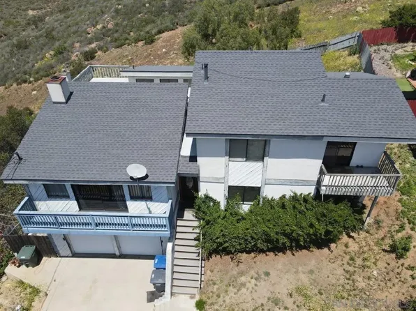 9802 Eucalyptus St, Spring Valley, CA 91977