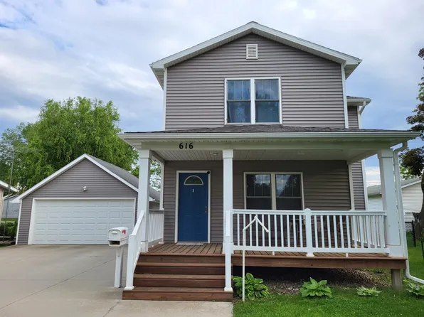 616 W 5th St, Boone, IA 50036