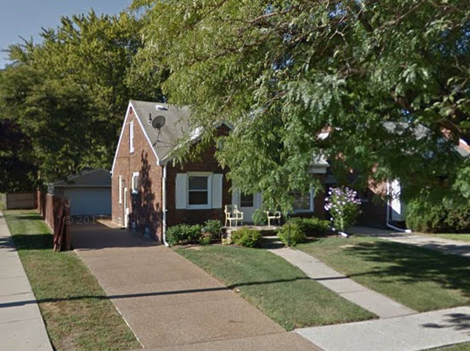 1st image of 20712 Beaufait St