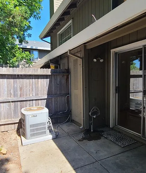 4358 Greenholme Dr #9 — Photo 13
