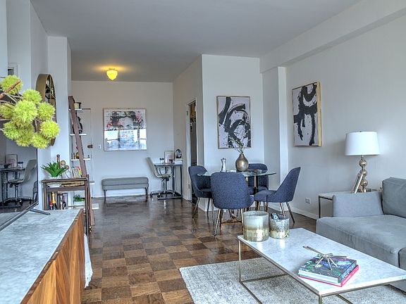 3rd image of 360 W 22nd St APT 17D