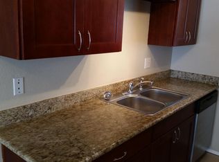 1614 S Kent Des Moines Rd #B, Seattle, WA 98198