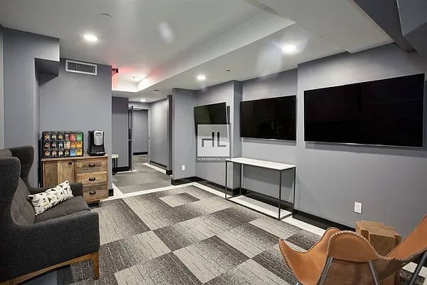 Rented by Highline Residential | media 13