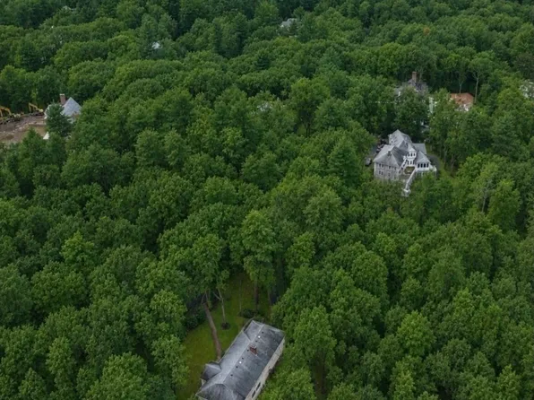 80 Doublet Hill Rd, Weston, MA 02493