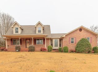 1270 Jones Crossing Rd, Whitwell, TN 37397