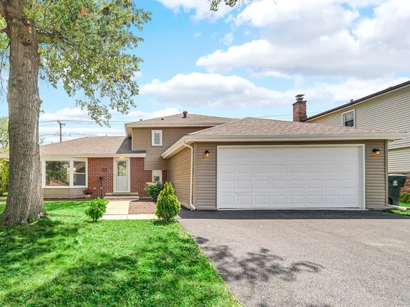 2813 Greenwood Rd, Hazel Crest, IL 60429