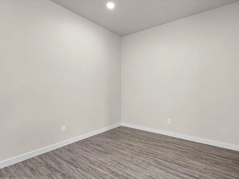 3516 Turner Ave — Photo 6