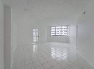 801 Brickell Bay Dr APT 1567, Miami, FL 33131
