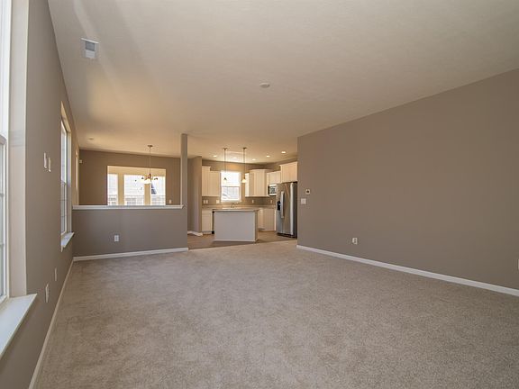 5th image of 4135 Galena Dr