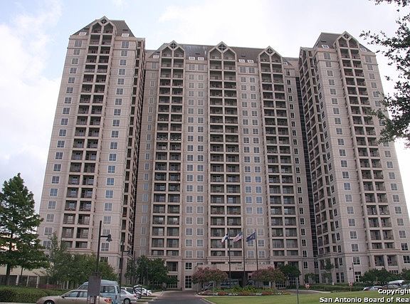 5th image of 1 Towers Park Ln #206