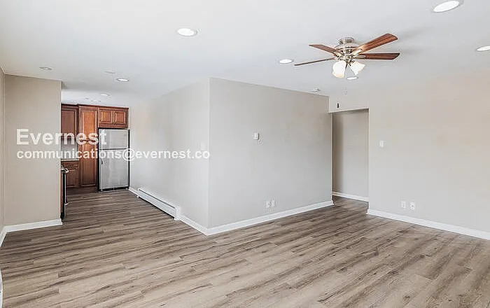 1243 N Washington St #402 — Photo 6