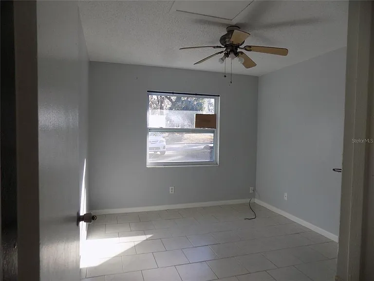 6124 SW 10th Pl #A — Photo 12