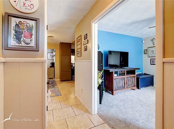 5th image of 2126 Yorktown Dr
