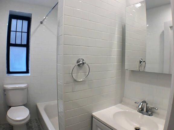 4th image of 825 W 187th St APT 4M