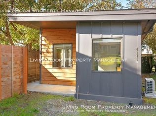 4819 SE 86th Ave UNIT B, Portland, OR 97266