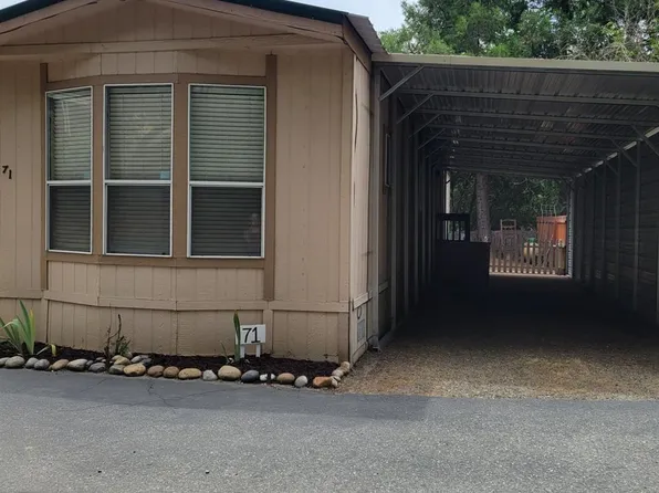 40389 Highway 41 Space 71, Oakhurst, CA 93644