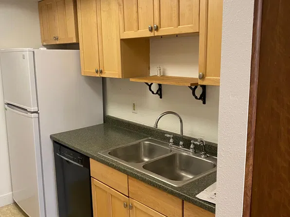 4660 Reka Dr APT D24, Anchorage, AK 99508