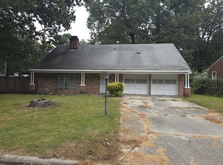 742 April Ln, Newport News, VA 23601
