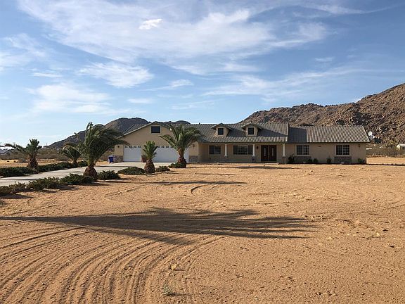 2nd image of 24030 Cahuilla Rd