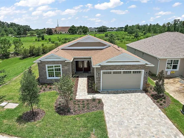 12596 NE 49th Dr, Oxford, FL 34484