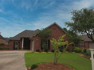 6130 E Azalea Dr, Lake charles, LA 70605
