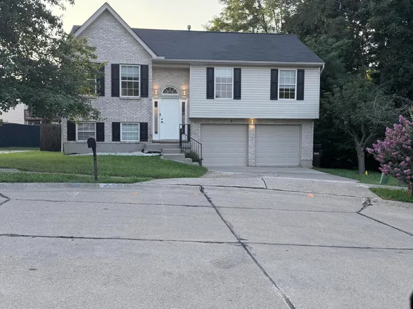 3652 Pondside Ct, Elsmere, KY 41018