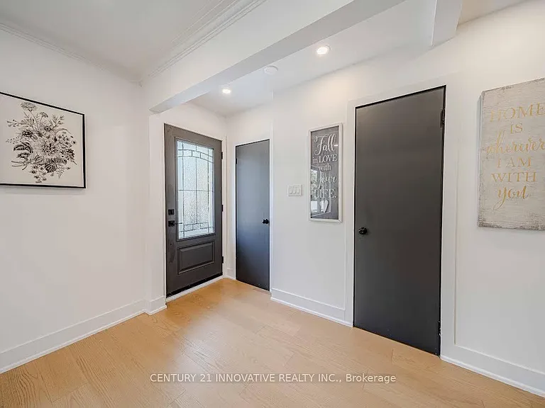 57 Leahann Dr #MAIN FLOOR — Photo 6
