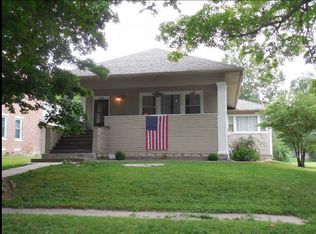 450 N 4th St, Warsaw, IL 62379