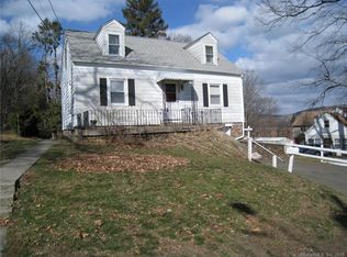 632 Liberty St, Meriden, CT 06450