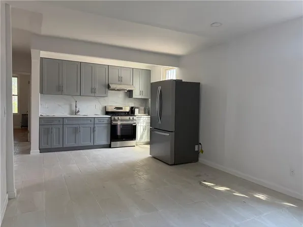 7611 101st Ave APT 2, Ozone Park, NY 11416