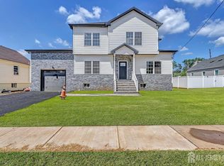 418 Bergen St, South Plainfield, NJ 07080