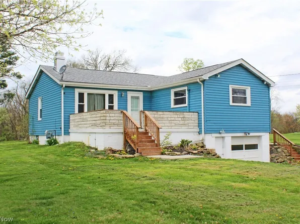 1386 Halls Rd, Colliers, WV 26035