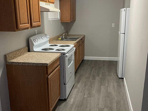 2nd image of 15 Linda Ln