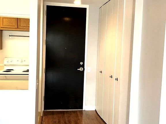 2nd image of 535 N Michigan Ave APT 2701
