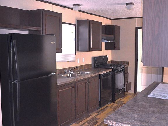 3rd image of 10 E Dogwood Dr #304