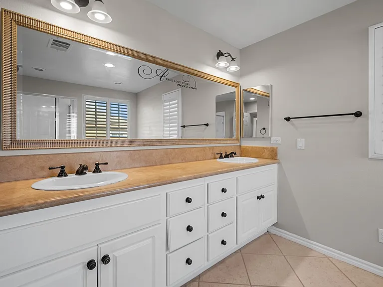 37200 Pergola Ter — Photo 21