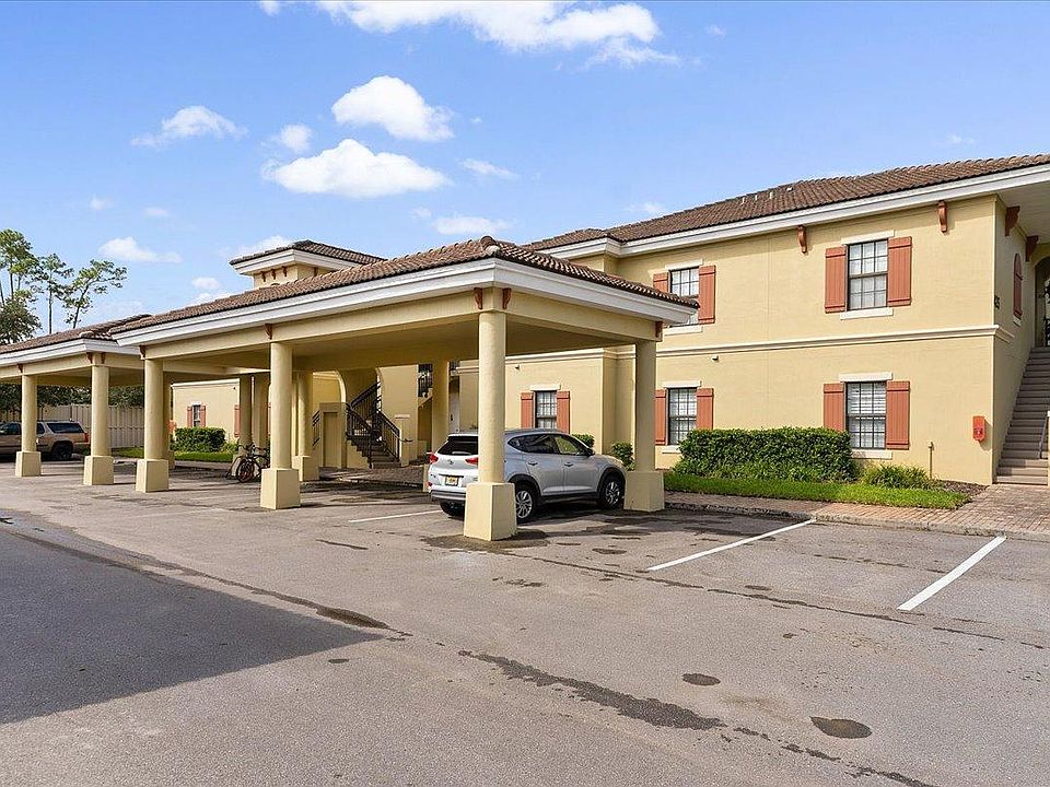 1st image of 425 La Travesia Flora St #102