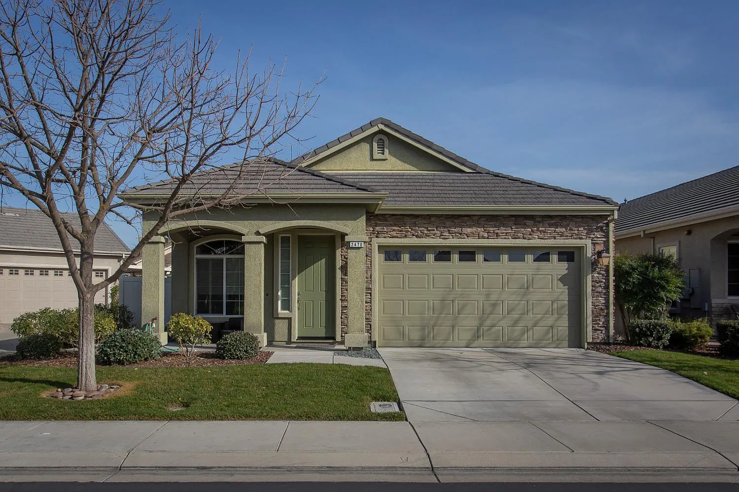 2470 Sea Lion Way photo 1