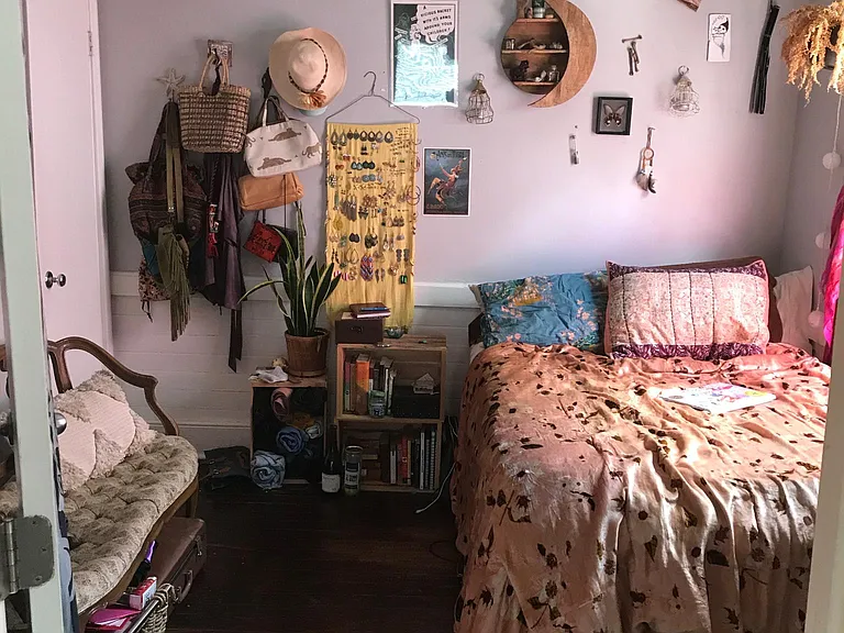 520 E Hall Ln — Photo 23