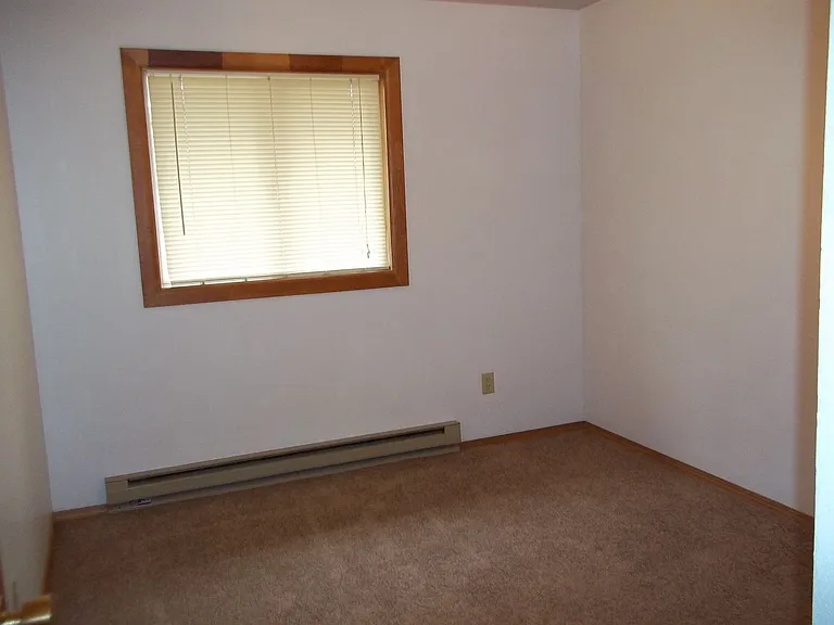 308 N Church Ave — Photo 5