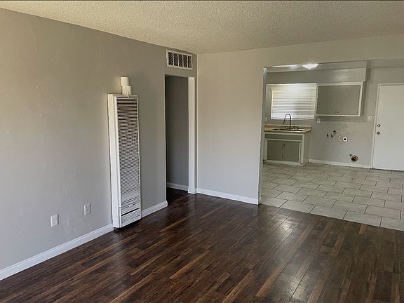 2nd image of 211 Ferguson Ave #B