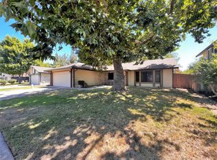 9320 Mapleview Way, Elk Grove, CA 95758