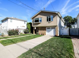 60 Rensselaer Ave, Staten Island, NY 10312