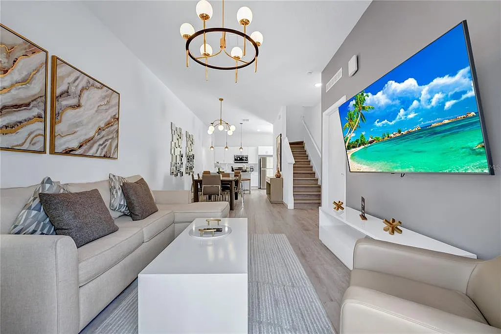 4 bed, 4.0 bath, 1671 sqft, $2,800 — Photo 4