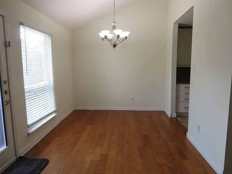 2815 Old Fort Rd — Photo 4